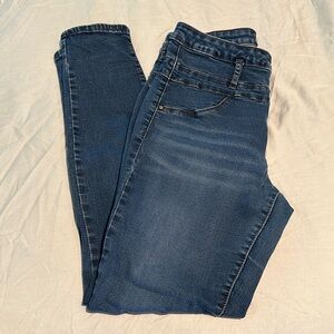 2 High rise jeans